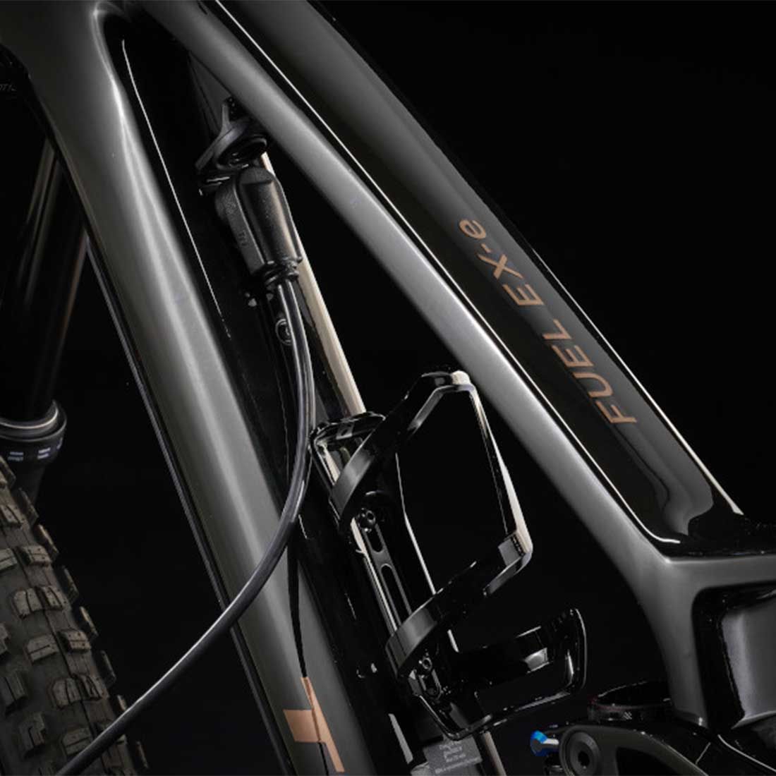 Trek Bicycle Fuel EX 9.8 GX AXS Trek Fuel EX 9.8 GX AXS L Deep Smoke